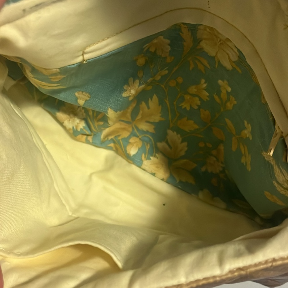 Vintage handmade repurposed pocketbook - Picture 5 of 9